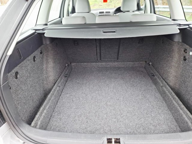 2011 SKODA OCTAVIA - Photo 8