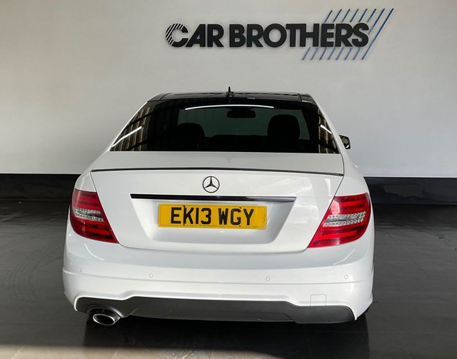 2013 MERCEDES-BENZ C-CLASS 2.1 C250 CDI BlueEfficiency AMG Sport Saloon 4dr Diesel G-Tronic+ Euro 5 (s/s) (204 ps) - Photo 5