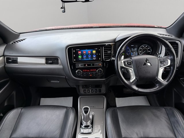 2019 Mitsubishi Outlander 2.4L 4h 5dr - Photo 3
