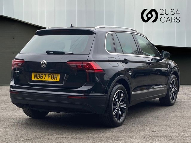 2017 VOLKSWAGEN TIGUAN - Photo 4