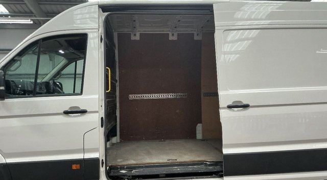2020 Volkswagen Crafter 2L Trendline 5dr - Photo 8