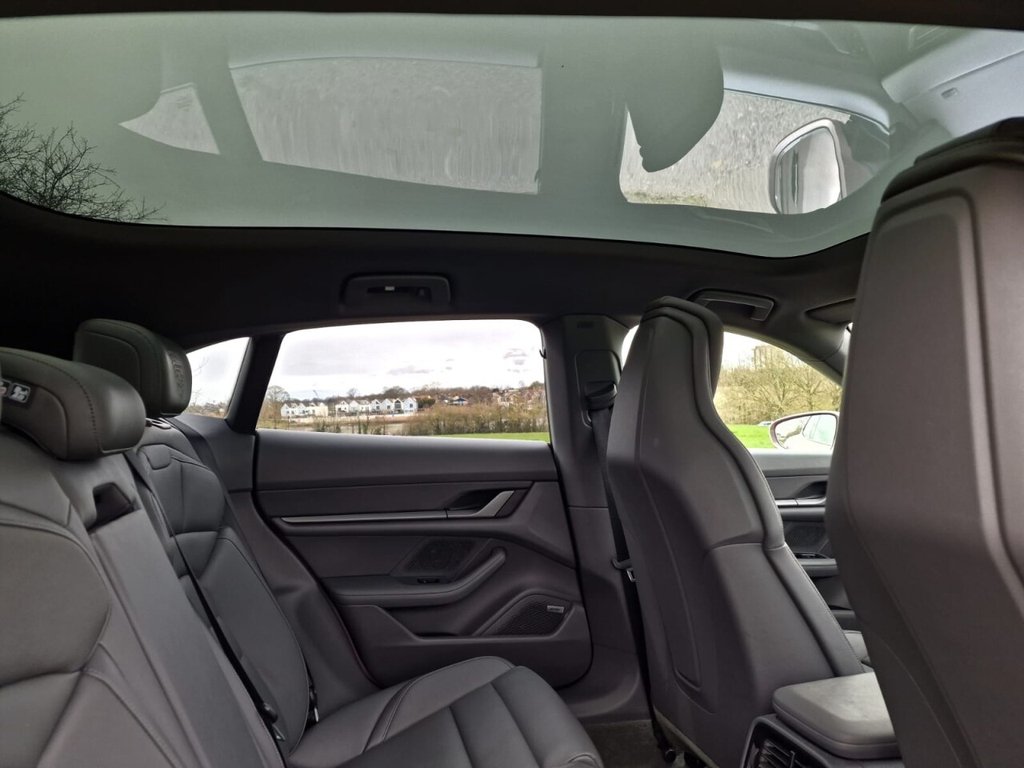 USED 2023 23 PORSCHE TAYCAN Performance Plus 93.4kWh 4S Cross Turismo 5dr Electric Auto 4WD (11kW Charger) (571 ps) FINANCE AVAILABLE