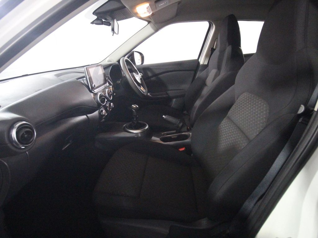 USED 2023 23 NISSAN JUKE 1.0 DIG-T Acenta SUV 5dr Petrol Manual Euro 6 (s/s) (114 ps) 3 SERVICES - REAR CAMERA - CRUISE