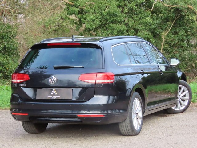 2018 VOLKSWAGEN PASSAT - Photo 5