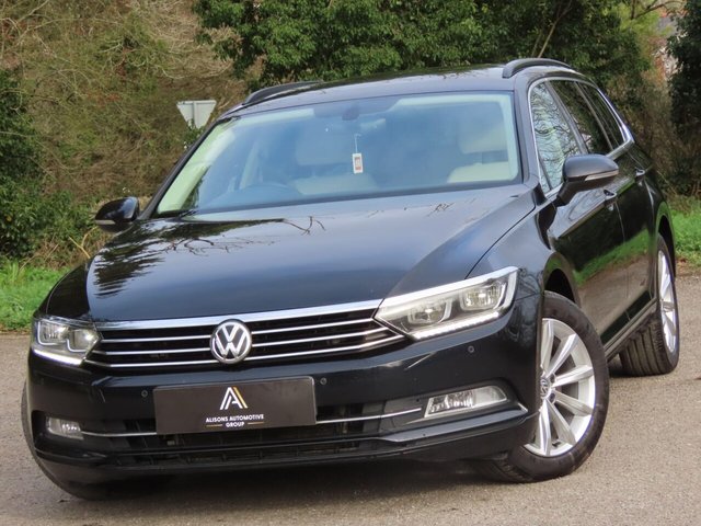 2018 VOLKSWAGEN PASSAT - Photo 2