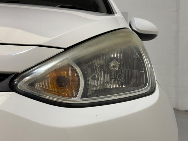 2015 HYUNDAI I10 2015 1.2 SE Hatchback 5dr Petrol Auto Euro 5 (87 ps) - Photo 12