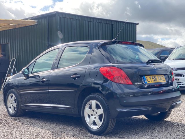 PEUGEOT 207 1.4 Sport 5dr - Photo 4