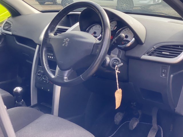 PEUGEOT 207 1.4 Sport 5dr - Photo 7