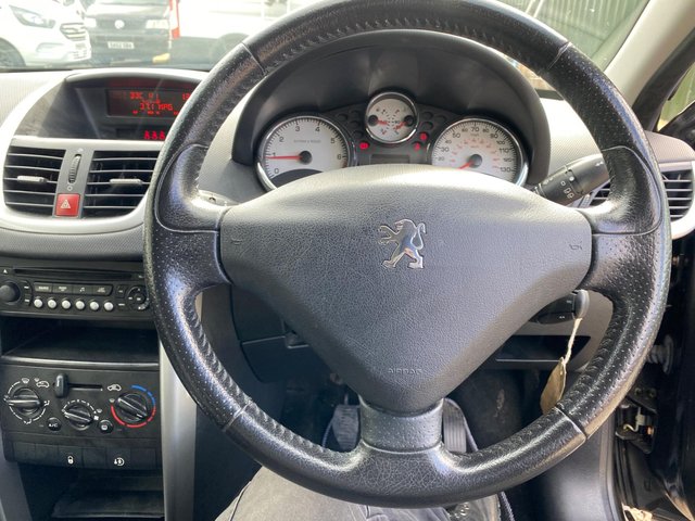 PEUGEOT 207 1.4 Sport 5dr - Photo 10