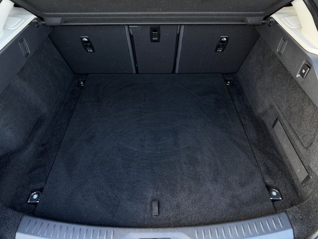 2021 JAGUAR I-PACE - Photo 11