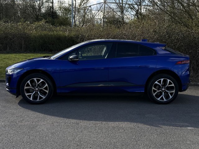 2021 JAGUAR I-PACE - Photo 2