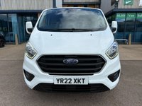 USED 2022 22 FORD TRANSIT CUSTOM Limited L2 H1 2.0 300 EcoBlue LWB Diesel Panel Van Manual Euro 6 (s/s) (130 bhp) 3 Ford Main Dealer Services - last service on 13.03.2025 @ 74,999 miles - 91,635 miles - EURO 6, A/C, front & rear parking sensors, heated seats, alloys, heated screen, cruise control, Bluetooth, electric power folding mirrors, E/W, DAB Radio with Apple car play, start/stop, factory fitted bulkhead, colour coded, auto LED headlights, side loading door, ply lined with load liner, front fog lights, remote Central Locking, spare key, finance arranged, 6 months Premium AutoGuard warranty