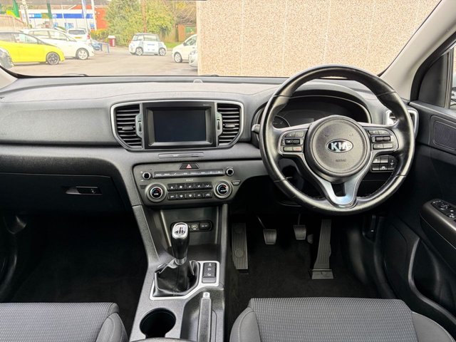 2017 KIA SPORTAGE - Photo 9