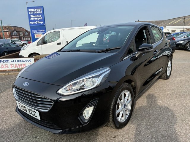 2018 FORD FIESTA - Photo 2