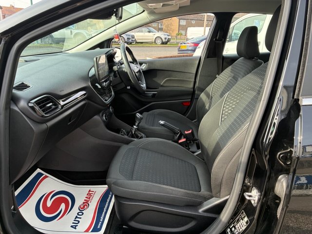 2018 FORD FIESTA - Photo 11