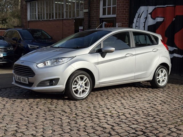 2016 FORD FIESTA - Photo 9
