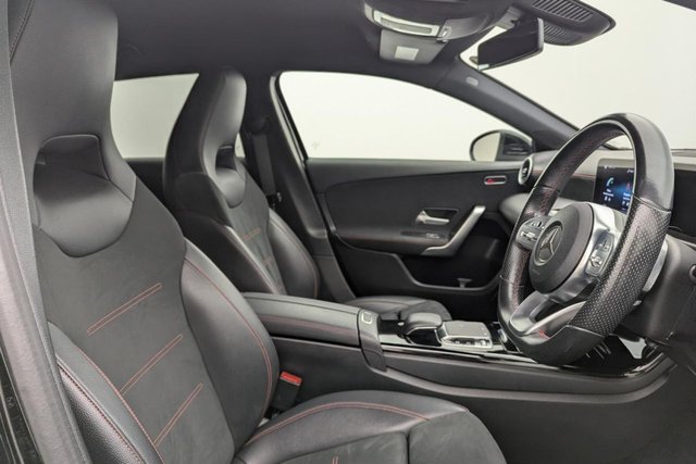 2019 Mercedes-Benz A-Class 1.3L Amg Line 5dr - Photo 3