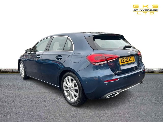 2019 Mercedes-Benz A-CLASS - Photo 10