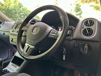 USED 2015 65 VOLKSWAGEN TIGUAN 2.0 TDI BlueMotion Tech Match SUV 5dr Diesel Manual 2WD Euro 5 (s/s) (140 ps) Front & Rear Parking Sensors,2 Keys
