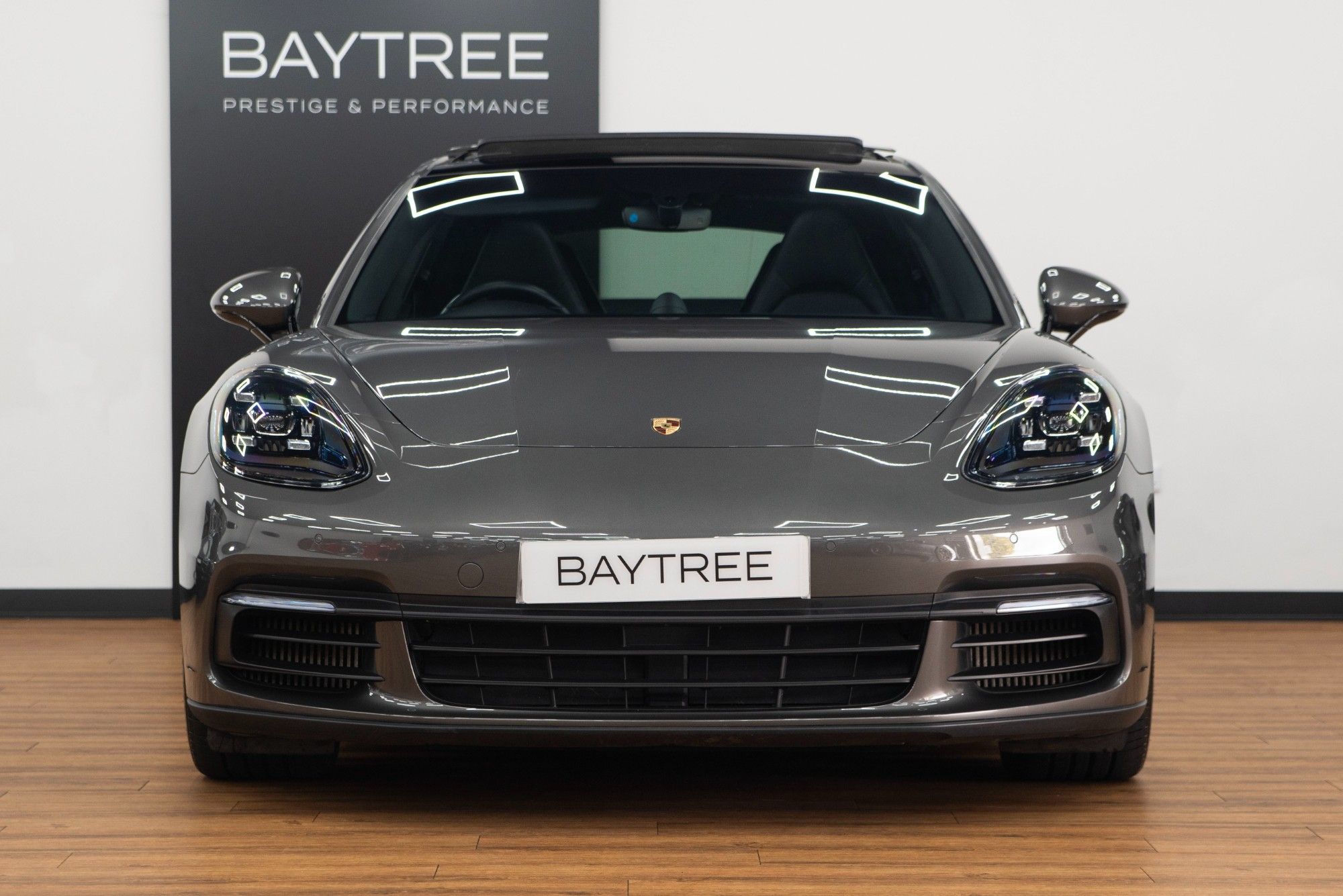 USED 2018 18 PORSCHE PANAMERA 2.9 V6 E-Hybrid 14kWh 4 Saloon 5dr Petrol Plug-in Hybrid 