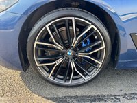 USED 2021 71 BMW 5 SERIES 2.0 520d MHT M Sport Touring 5dr Diesel Hybrid Steptronic Euro 6 (s/s) (190 ps) HK AUDIO - HUD - MHEV