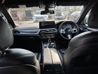 USED 2021 71 BMW 5 SERIES 2.0 520d MHT M Sport Touring 5dr Diesel Hybrid Steptronic Euro 6 (s/s) (190 ps) HK AUDIO - HUD - MHEV