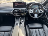 USED 2021 71 BMW 5 SERIES 2.0 520d MHT M Sport Touring 5dr Diesel Hybrid Steptronic Euro 6 (s/s) (190 ps) HK AUDIO - HUD - MHEV