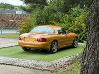 USED 2011 R MAZDA MX-5 0.0L 