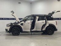 USED 2018 18 MINI COUNTRYMAN 1.5 Cooper SUV 5dr Petrol Manual Euro 6 (s/s) (136 ps) - AA INSPECTED (&pound;8995 OF FACTORY EXTRA'S)