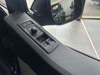 USED 2016 66 VOLKSWAGEN TRANSPORTER 2.0 TDI T28 BlueMotion Tech Highline CREW CAB (6 SEATS) 5dr Diesel Manual FWD SWB Euro 6 (s/s) (102 ps) 