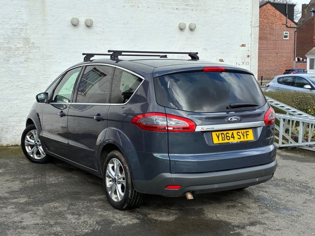 2014 Ford S-Max 2L Titanium 5dr - Photo 7