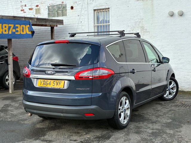 2014 Ford S-Max 2L Titanium 5dr - Photo 9