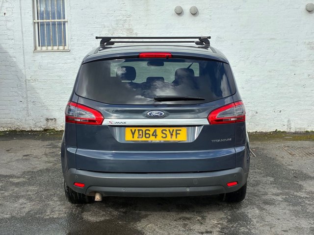 2014 Ford S-Max 2L Titanium 5dr - Photo 11