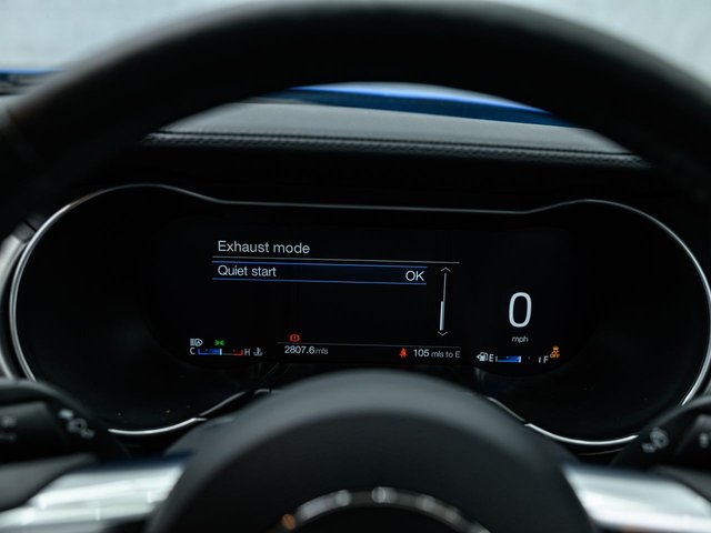 2023 FORD MUSTANG - Photo 7