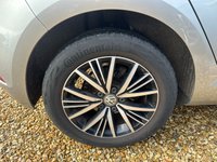 USED 2017 67 VOLKSWAGEN GOLF 1.6 TDI SE Nav Hatchback 5dr Diesel Manual Euro 6 (s/s) (115 ps) GREAT SERVICE HISTORY WITH THIS CAR
