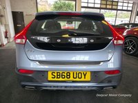 USED 2018 68 VOLVO V40 CROSS COUNTRY 1.5 T3 GPF Pro Hatchback 5dr Petrol Auto Euro 6 (s/s) (152 ps) SERVICE HISTORY  # ONLY 31000 MILES