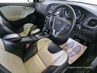 USED 2018 68 VOLVO V40 CROSS COUNTRY 1.5 T3 GPF Pro Hatchback 5dr Petrol Auto Euro 6 (s/s) (152 ps) SERVICE HISTORY  # ONLY 31000 MILES