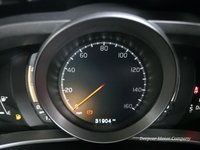 USED 2018 68 VOLVO V40 CROSS COUNTRY 1.5 T3 GPF Pro Hatchback 5dr Petrol Auto Euro 6 (s/s) (152 ps) SERVICE HISTORY  # ONLY 31000 MILES