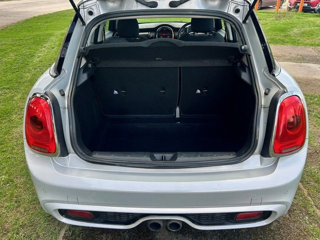 2015 MINI HATCH - Photo 12