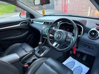USED 2022 72 MG MG ZS 1.5 VTi-TECH Exclusive Euro 6 (s/s) 5dr 1 OWNER, JUST SERVICED