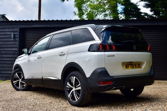 View our PEUGEOT 5008