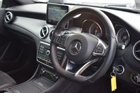 USED 2015 65 MERCEDES-BENZ GLA 2.1 GLA200d AMG Line (Premium) SUV 5dr Diesel 7G-DCT 4MATIC Euro 6 (s/s) (136 ps) **Full Service History, Reversing Camera**