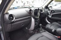 USED 2016 16 MINI COUNTRYMAN 1.6 Cooper Park Lane SUV 5dr Petrol Auto Euro 6 (122 ps) FULL MINI SERVICE HISTORY  . PANORAMIC SUNROOF  . IMMACULATE