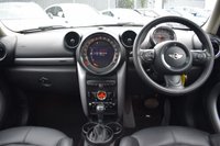 USED 2016 16 MINI COUNTRYMAN 1.6 Cooper Park Lane SUV 5dr Petrol Auto Euro 6 (122 ps) FULL MINI SERVICE HISTORY  . PANORAMIC SUNROOF  . IMMACULATE
