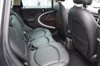 USED 2016 16 MINI COUNTRYMAN 1.6 Cooper Park Lane SUV 5dr Petrol Auto Euro 6 (122 ps) FULL MINI SERVICE HISTORY  . PANORAMIC SUNROOF  . IMMACULATE