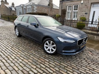 2018 VOLVO V90
