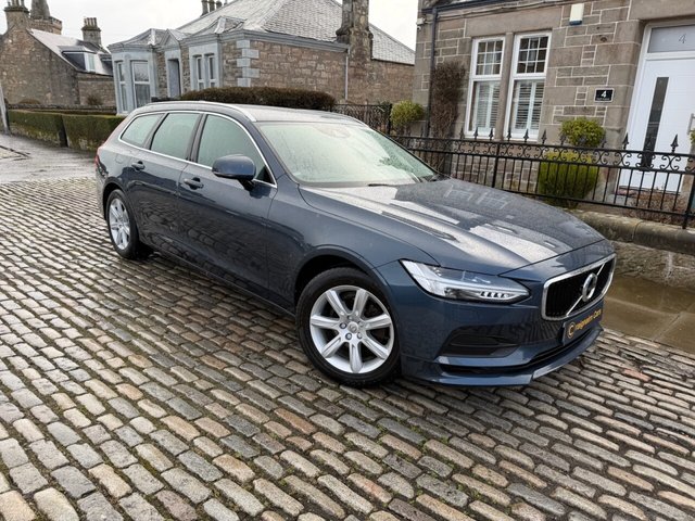 View our Volvo V90 2.0 D4 Momentum Estate 5dr Diesel Auto Euro 6 (s/s) (190 ps)
