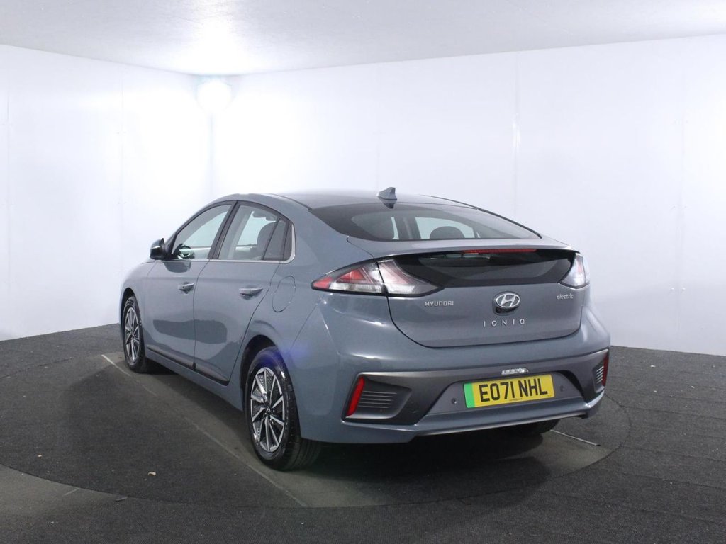 USED 2021 71 HYUNDAI IONIQ 38.3kWh Premium Hatchback 5dr Electric Auto (136 ps) 38kWh BATTERY - 193 MILE RANGE