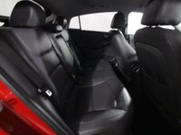 USED 2022 72 HYUNDAI IONIQ 38.3kWh Premium SE Hatchback 5dr Electric Auto (136 ps) 38kWh BATTERY - 193 MILE RANGE