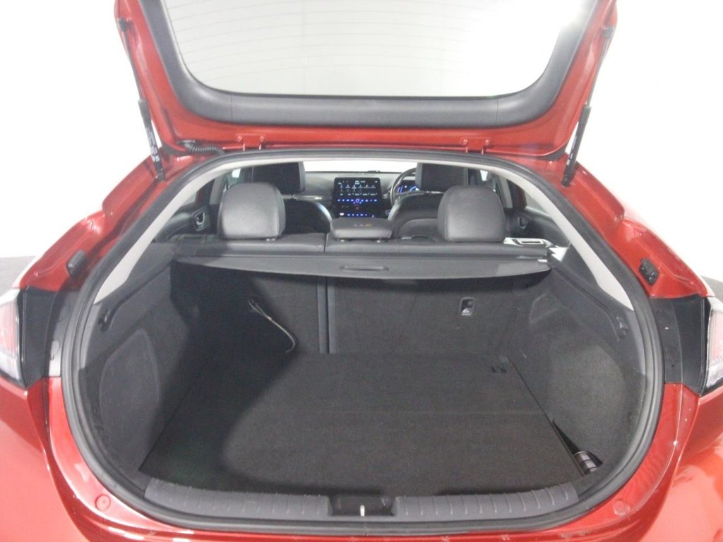 USED 2022 72 HYUNDAI IONIQ 38.3kWh Premium SE Hatchback 5dr Electric Auto (136 ps) 38kWh BATTERY - 193 MILE RANGE